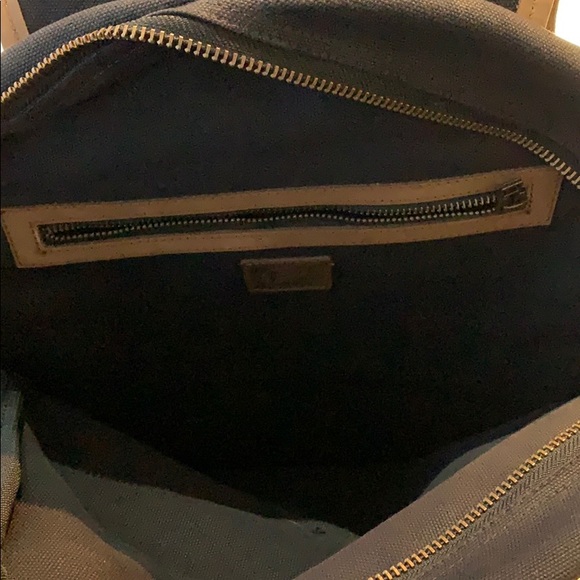 Aegle Design backpack - Picture 3 of 3